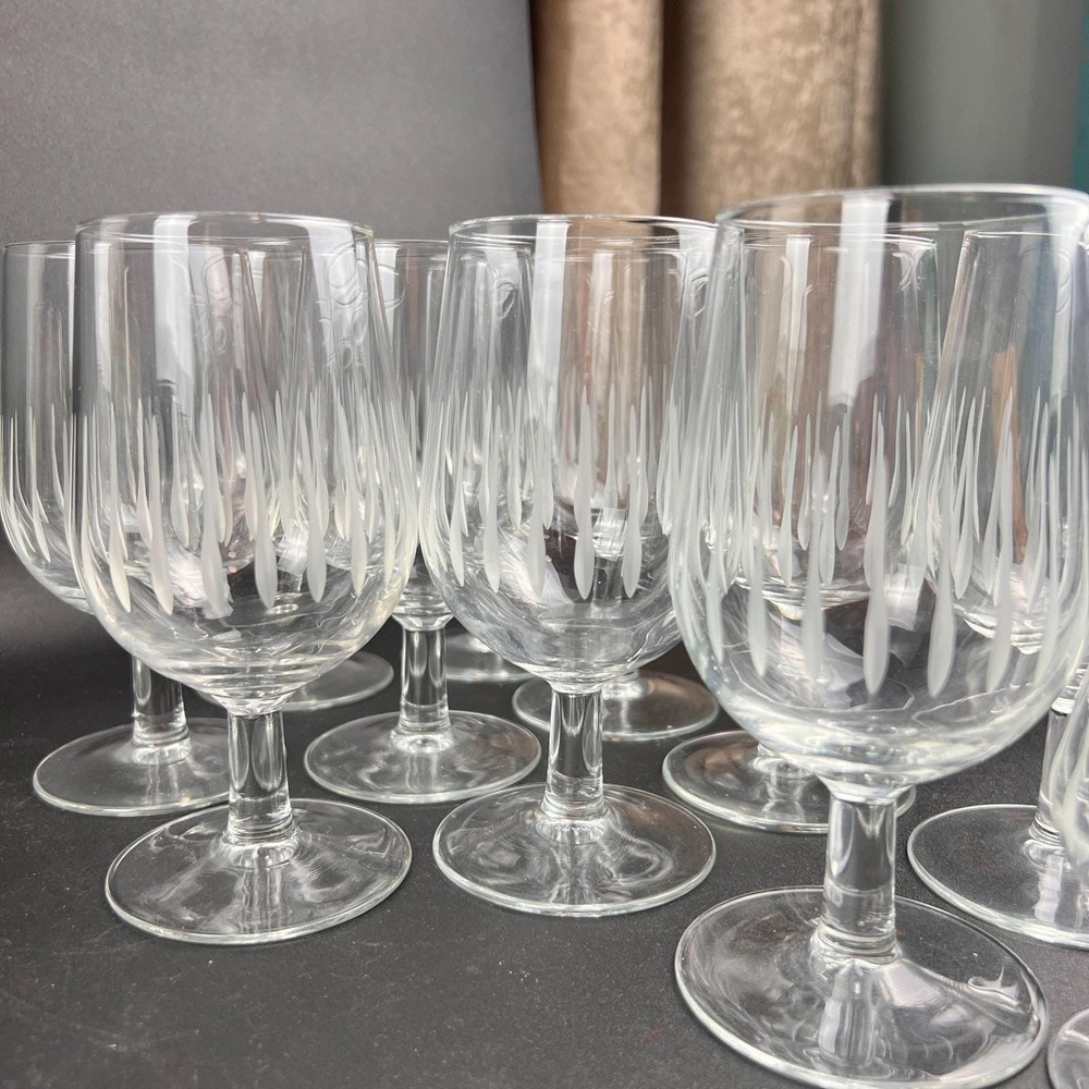 Vtg France wine glass water goblet Crystal barware Etched droplet 6" set of 2gl - Picture 8 of 11
